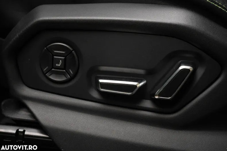 Lamborghini Urus din 2023 cu 33.326 km - oferta LAM167551 - foto 30