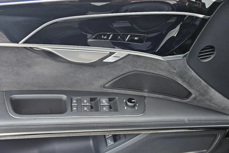 Audi A8 din 2020 cu 77.965 km - oferta AUD167552 - foto 16