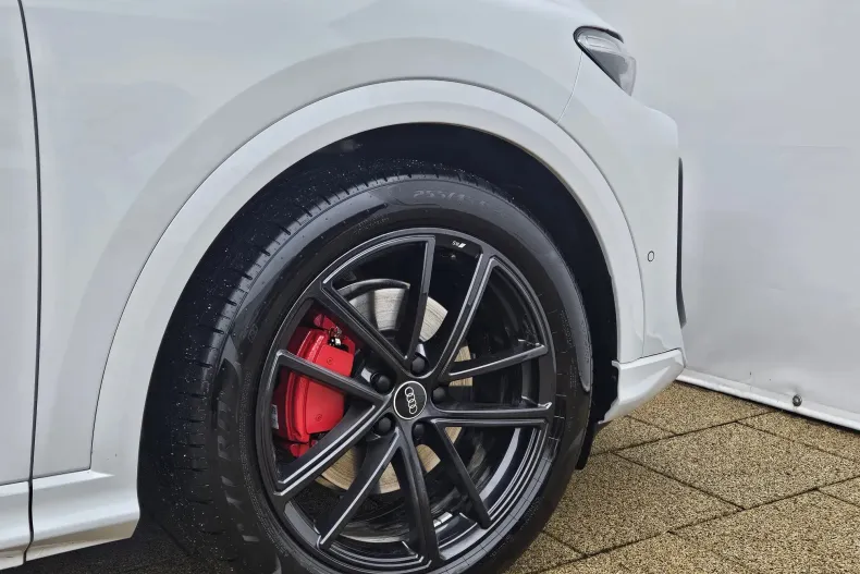 Audi Q5 din 2025 cu 1.872 km - oferta AUD167553 - foto 8