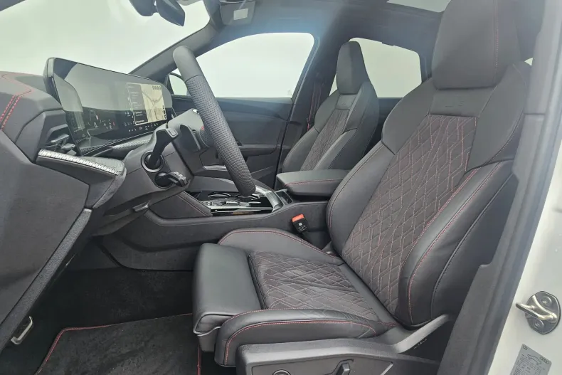 Audi Q5 din 2025 cu 1.872 km - oferta AUD167553 - foto 10