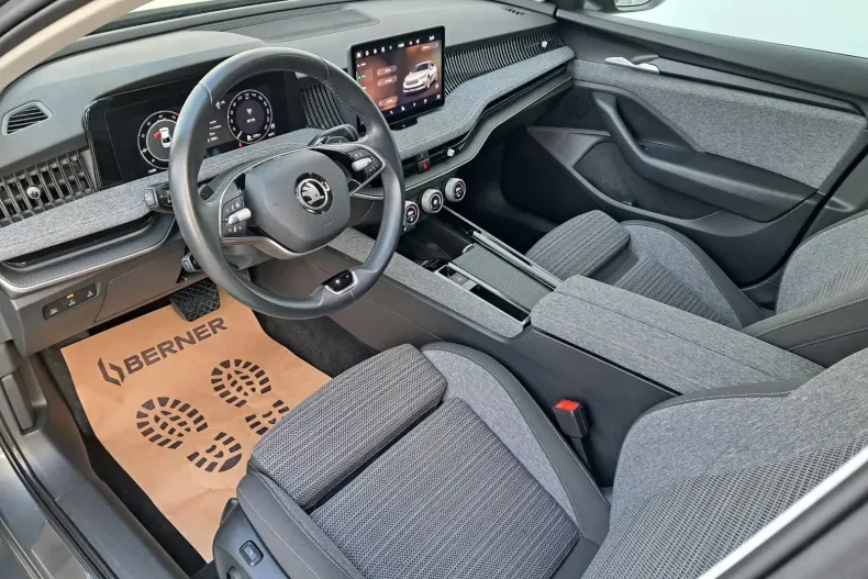 Skoda Superb din 2024 cu 24.619 km - oferta SKO167557 - foto 9