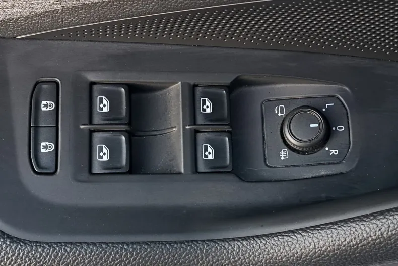 Skoda Superb din 2024 cu 24.619 km - oferta SKO167557 - foto 14