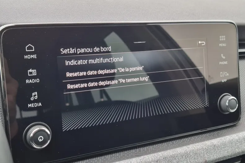 Skoda Kamiq din 2025 cu 18.210 km - oferta SKO167559 - foto 18