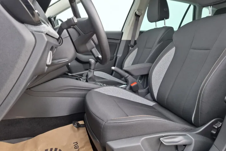 Skoda Kamiq din 2025 cu 18.210 km - oferta SKO167559 - foto 38