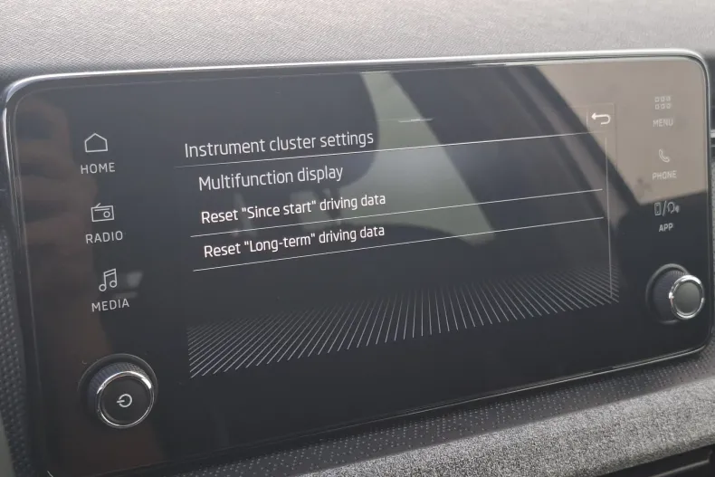 Skoda Kamiq din 2025 cu 18.725 km - oferta SKO167560 - foto 16