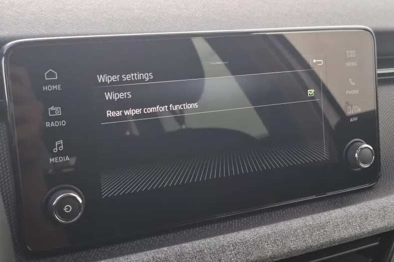 Skoda Kamiq din 2025 cu 18.725 km - oferta SKO167560 - foto 19