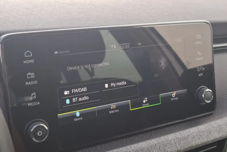 Skoda Kamiq din 2025 cu 18.725 km - oferta SKO167560 - foto 26