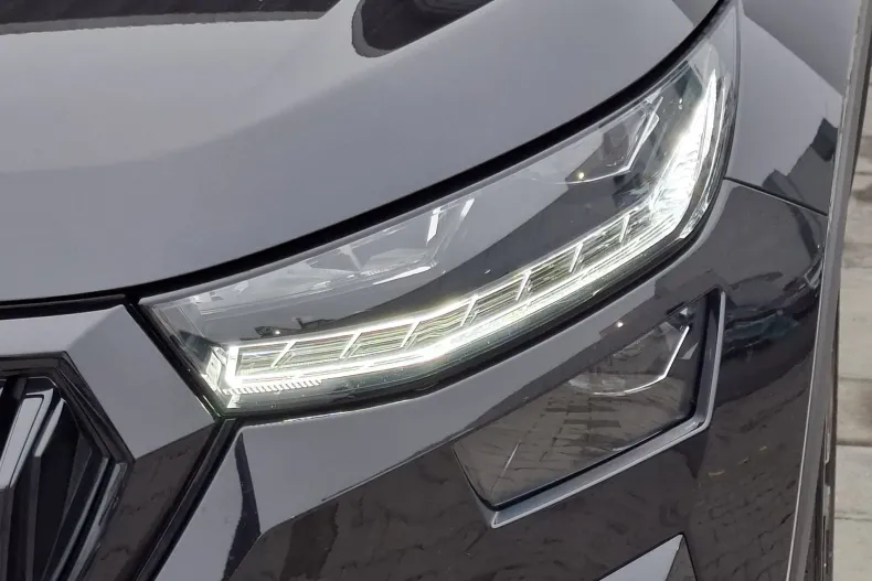 Skoda Kodiaq din 2023 cu 16.408 km - oferta SKO167562 - foto 7