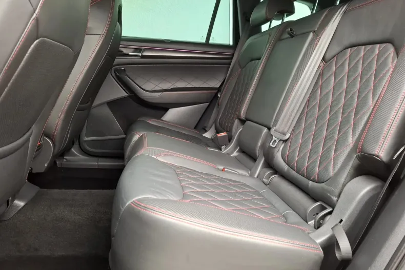 Skoda Kodiaq din 2023 cu 16.408 km - oferta SKO167562 - foto 37