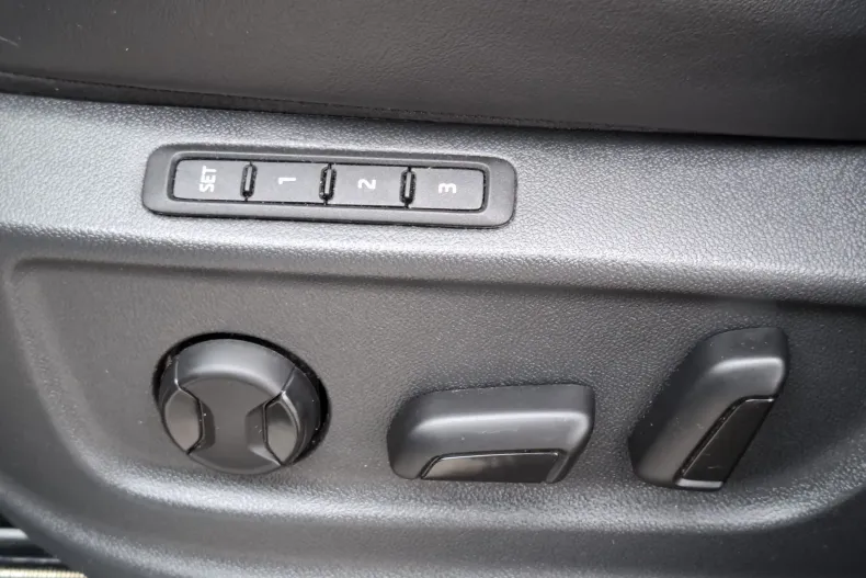 Skoda Kodiaq din 2023 cu 16.408 km - oferta SKO167562 - foto 40