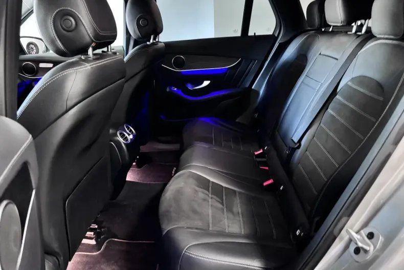 Mercedes-Benz GLC din 2021 cu 59.900 km - oferta MER167566 - foto 21