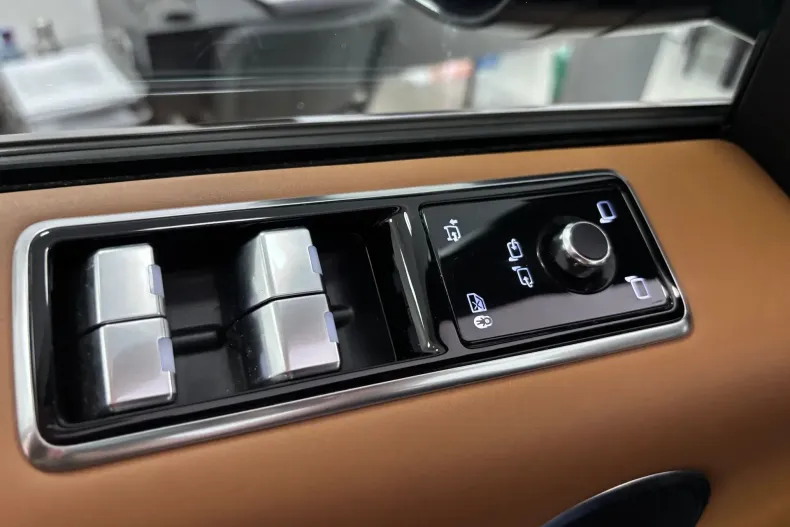 Land Rover Range Rover Sport din 2021 cu 79.900 km - oferta LAN167568 - foto 13