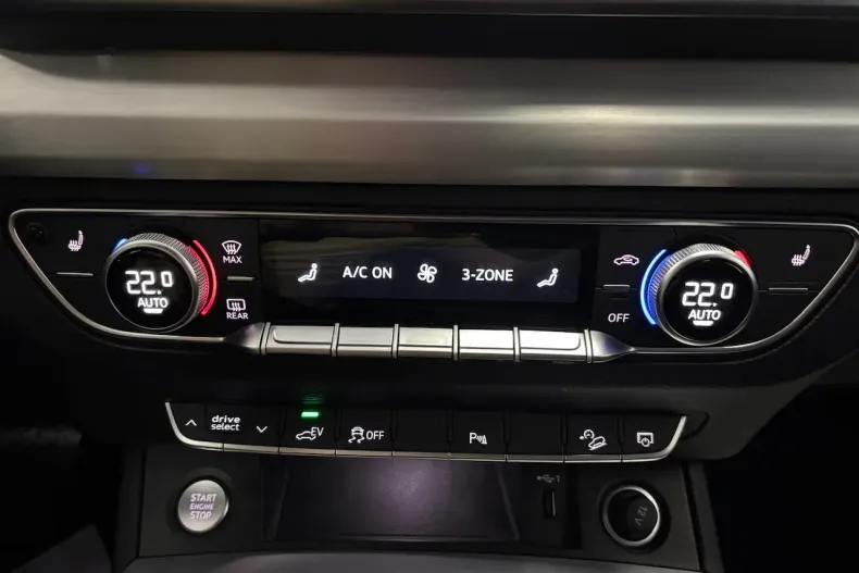 Audi Q5 din 2021 cu 79.000 km - oferta AUD167569 - foto 37