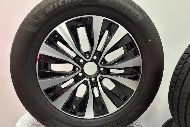 Mercedes-Benz GLA din 2023 cu 49.900 km - oferta MER167572 - foto 10