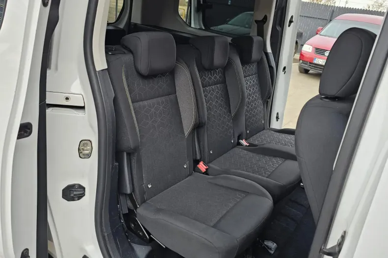 Peugeot Rifter din 2020 cu 150.000 km - oferta PEU167579 - foto 16