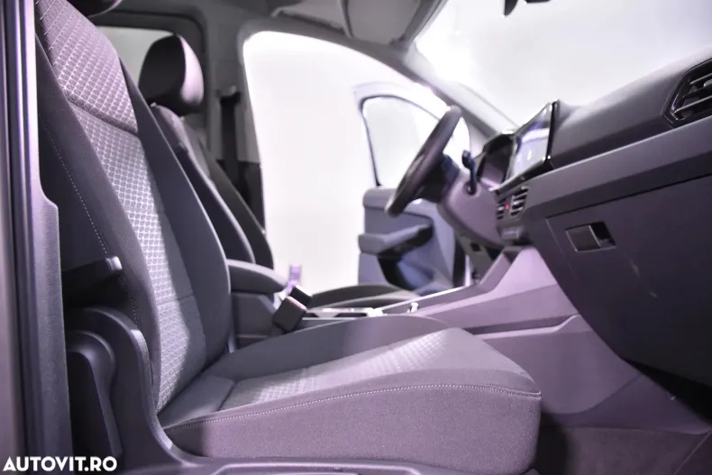 Ford Tourneo Connect din 2025 cu 750 km - oferta FOR167581 - foto 11