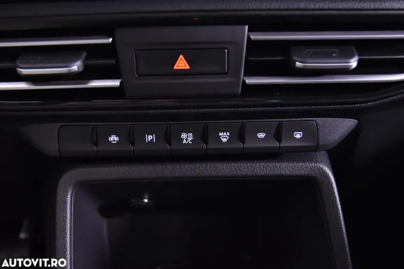 Ford Tourneo Connect din 2025 cu 750 km - oferta FOR167581 - foto 18