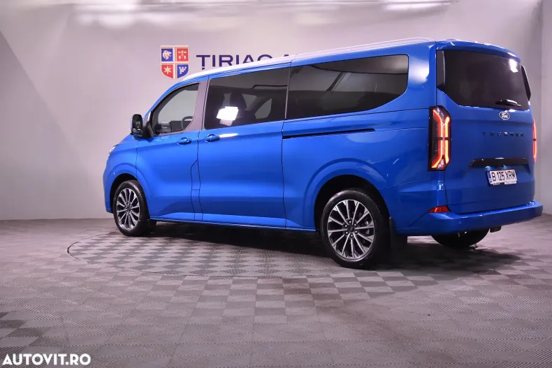Ford Tourneo Custom din 2025 cu 1.900 km - oferta FOR167582 - foto 3