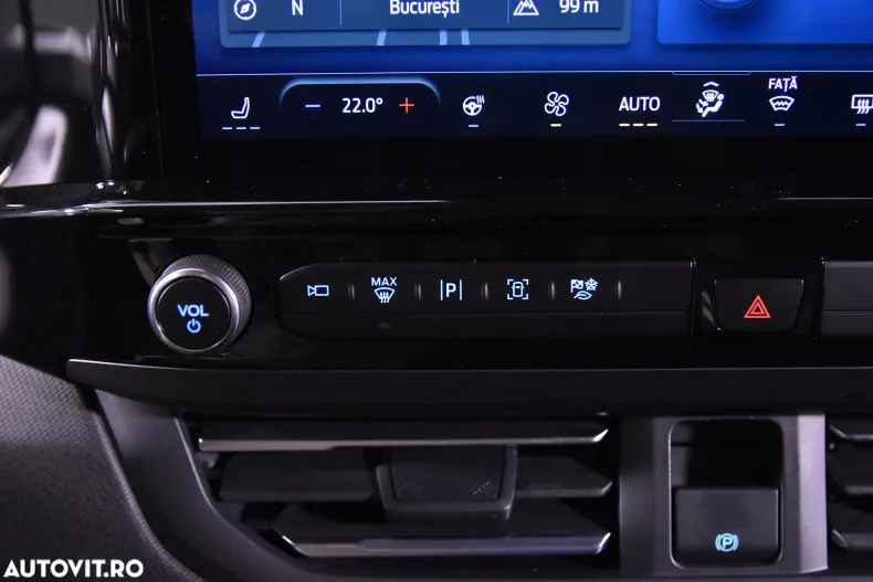 Ford Tourneo Custom din 2025 cu 1.900 km - oferta FOR167582 - foto 18