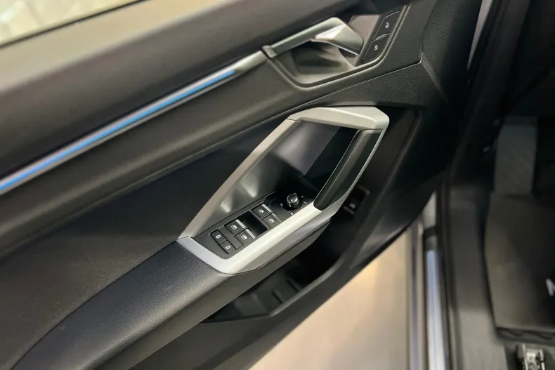 Audi Q3 din 2020 cu 91.404 km - oferta AUD167585 - foto 9