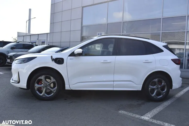 Ford Kuga din 2025 cu 1 km - oferta FOR167589 - foto 10