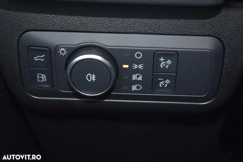 Ford Kuga din 2025 cu 1 km - oferta FOR167589 - foto 31