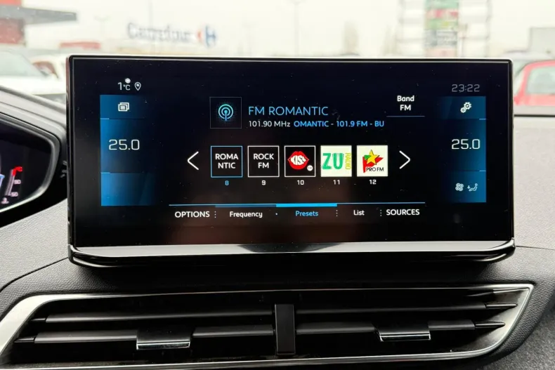 Peugeot 3008 din 2024 cu 34.108 km - oferta PEU167602 - foto 15