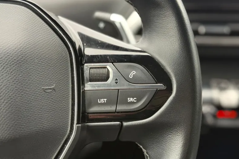 Peugeot 3008 din 2024 cu 34.108 km - oferta PEU167602 - foto 19