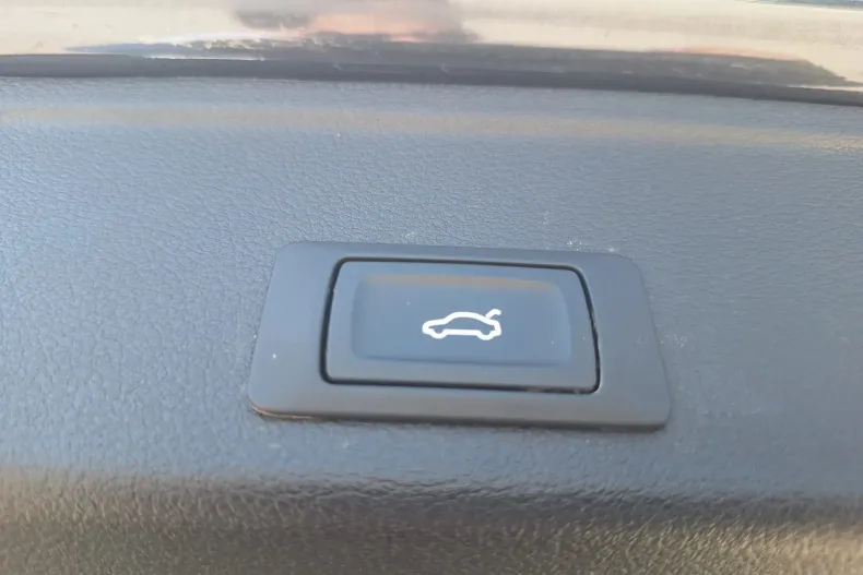 Audi A4 Allroad din 2024 cu 14.187 km - oferta AUD167608 - foto 21