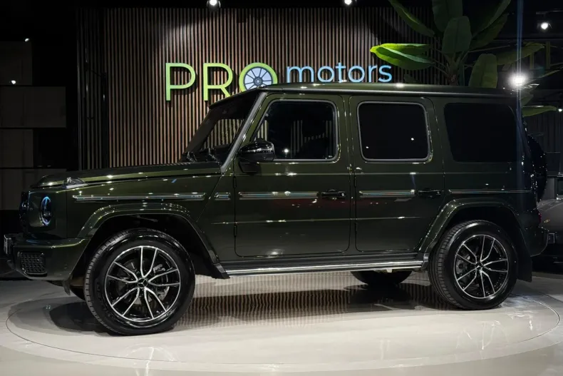 Mercedes-Benz G din 2025 cu 1.900 km - oferta MER167611 - foto 10