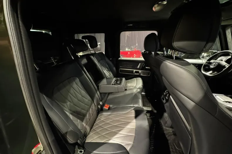 Mercedes-Benz G din 2025 cu 1.900 km - oferta MER167611 - foto 17