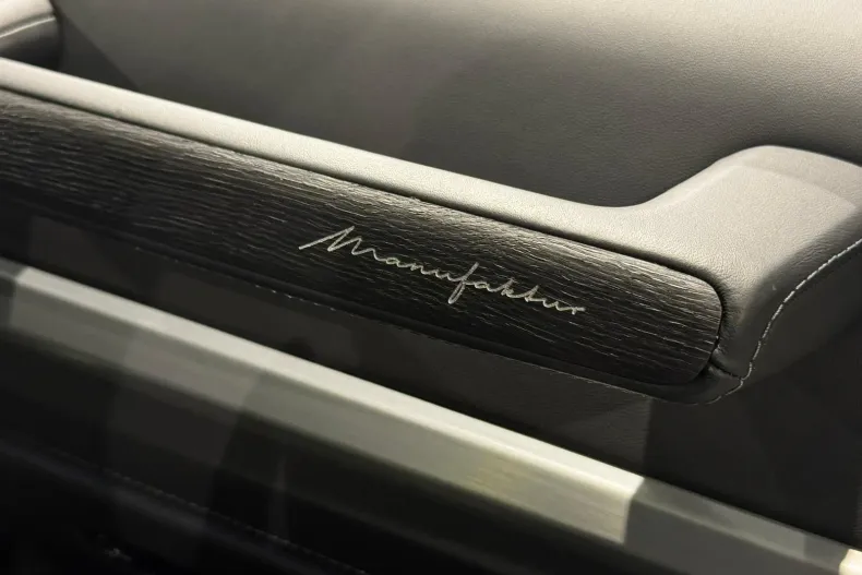 Mercedes-Benz G din 2025 cu 1.900 km - oferta MER167611 - foto 19