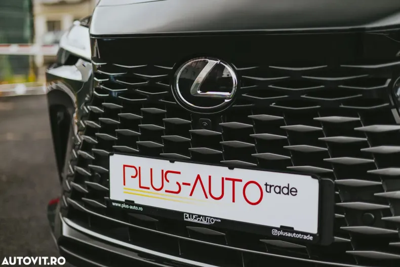 Lexus Seria RX din 2025 cu 10 km - oferta LEX167643 - foto 4