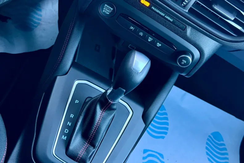 Ford Focus din 2023 cu 7.700 km - oferta FOR167644 - foto 3