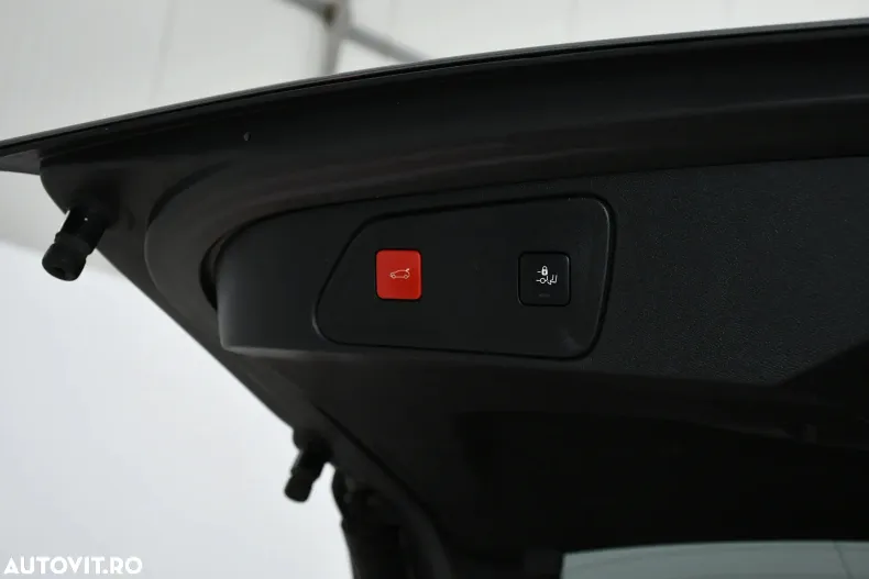 Peugeot 3008 din 2021 cu 114.000 km - oferta PEU167648 - foto 30