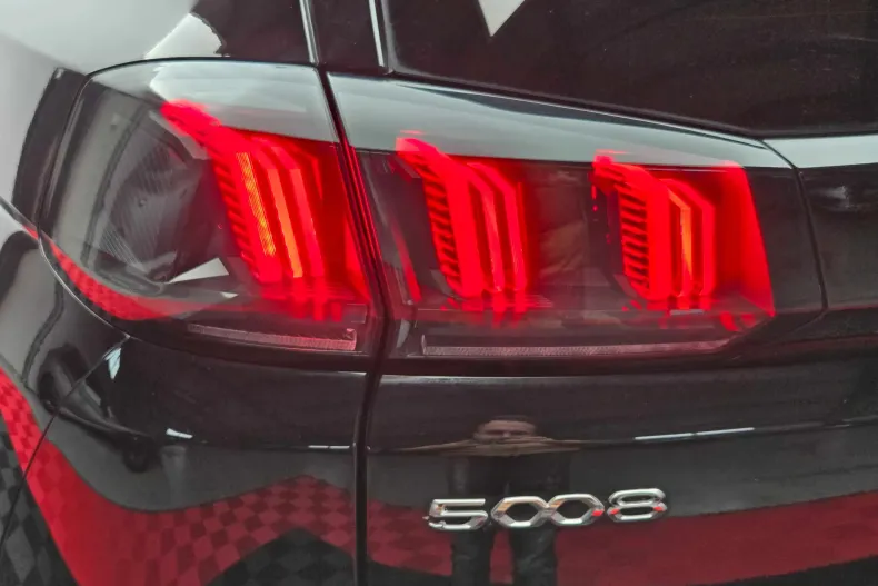 Peugeot 5008 din 2022 cu 168.383 km - oferta PEU167650 - foto 36