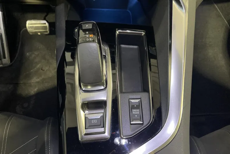 Peugeot 3008 din 2022 cu 134.233 km - oferta PEU167654 - foto 18