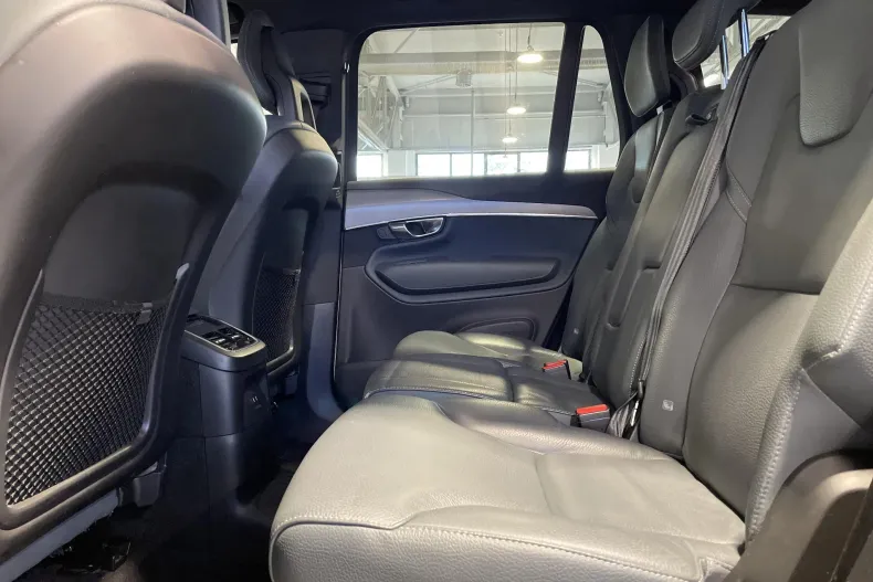 Volvo XC90 din 2021 cu 74.953 km - oferta VOL167659 - foto 12