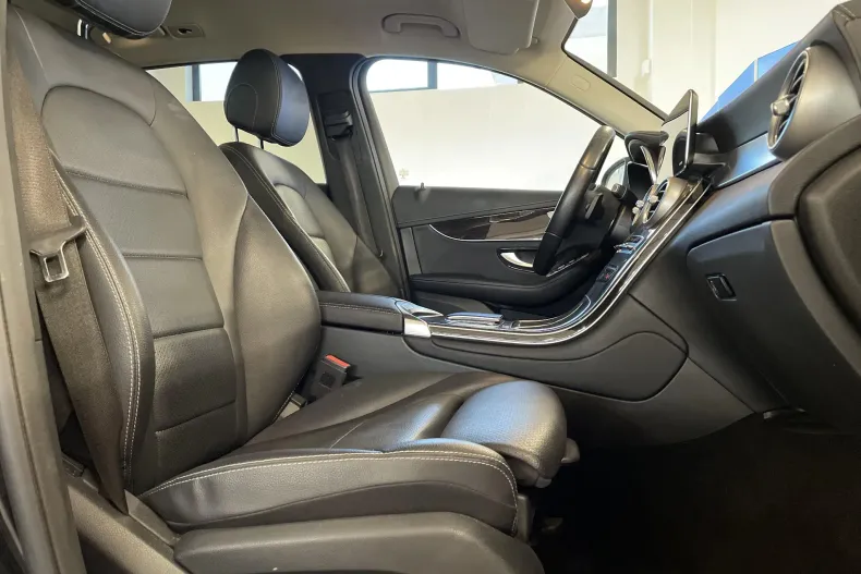 Mercedes-Benz GLC din 2021 cu 108.600 km - oferta MER167661 - foto 11