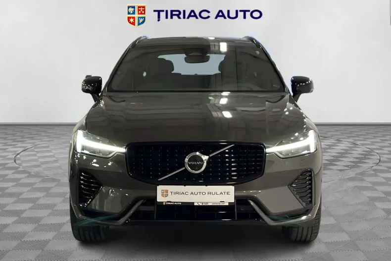 Volvo XC60 din 2021 cu 131.755 km - oferta VOL167663 - foto 8