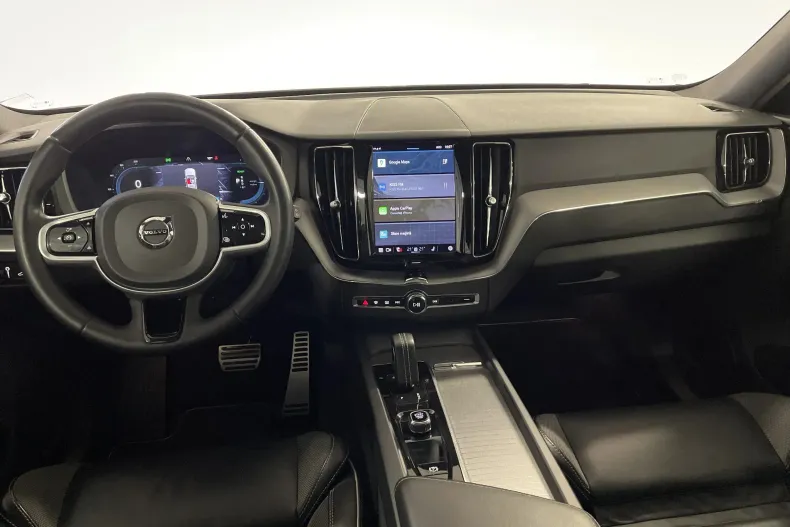 Volvo XC60 din 2021 cu 131.755 km - oferta VOL167663 - foto 9