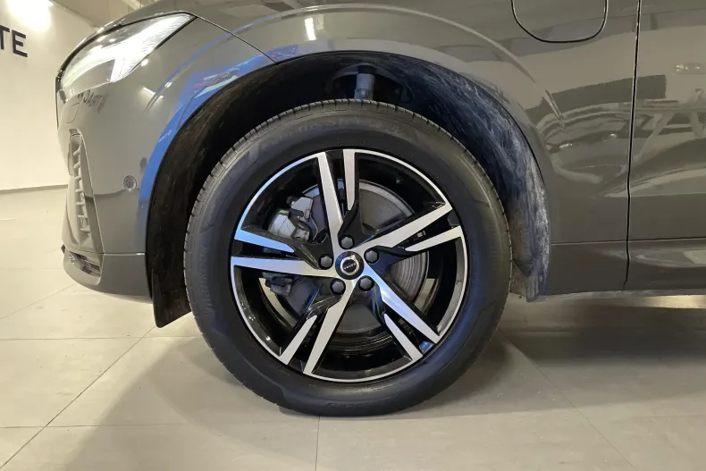 Volvo XC60 din 2021 cu 131.755 km - oferta VOL167663 - foto 13