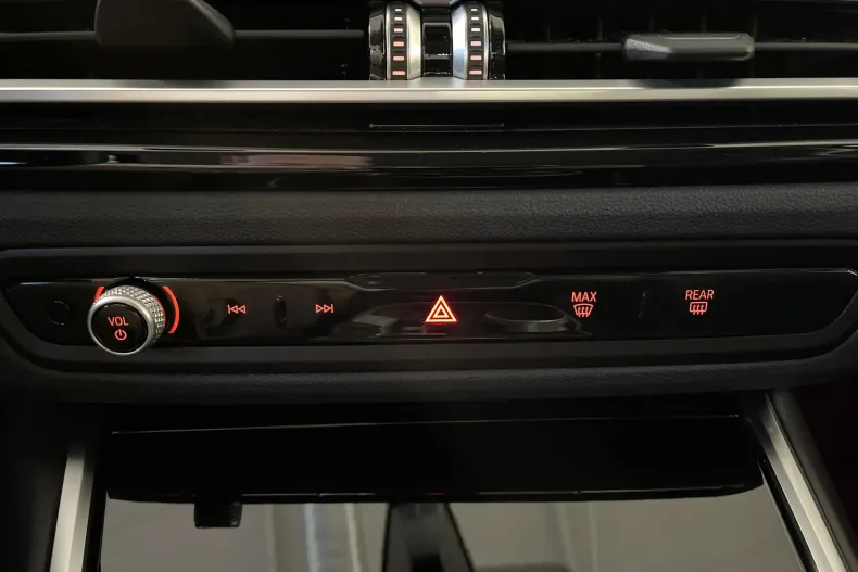 BMW Seria 3 din 2023 cu 65.783 km - oferta BMW167664 - foto 17