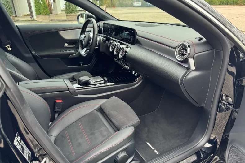 Mercedes-Benz CLA din 2020 cu 125.100 km - oferta MER167671 - foto 7