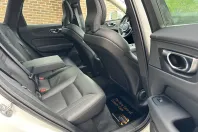 Volvo XC60 din 2022 cu 121.000 km - oferta VOL167673 - foto 14