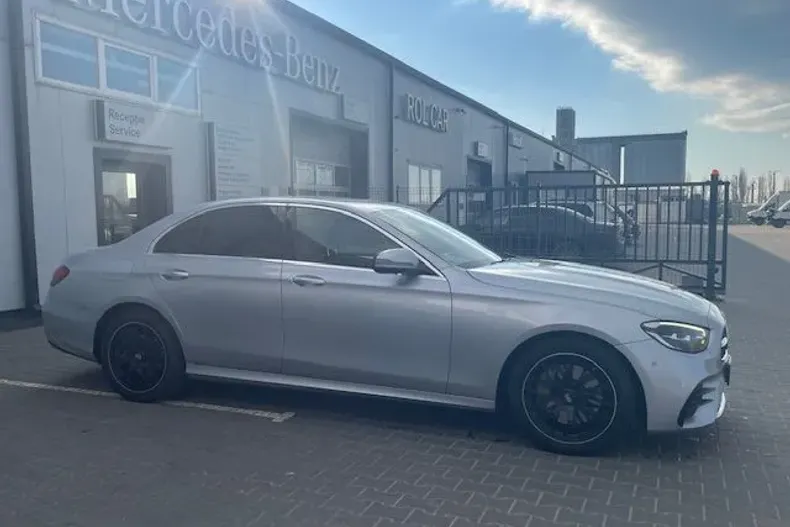 Mercedes-Benz E din 2021 cu 75.417 km - oferta MER167680 - foto 1
