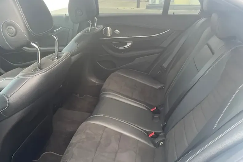 Mercedes-Benz E din 2021 cu 75.417 km - oferta MER167680 - foto 17