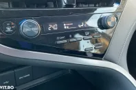 Toyota Camry din 2022 cu 45.370 km - oferta TOY167681 - foto 10