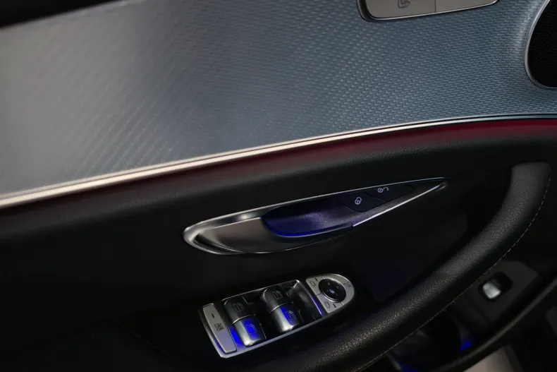 Mercedes-Benz E din 2021 cu 123.447 km - oferta MER167692 - foto 28