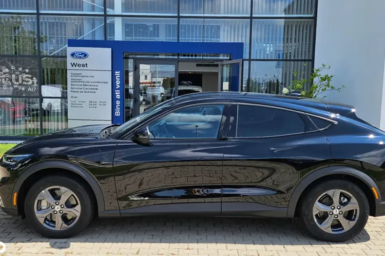 Ford Mustang Mach-E din 2024 cu 1 km - oferta FOR167693 - foto 2